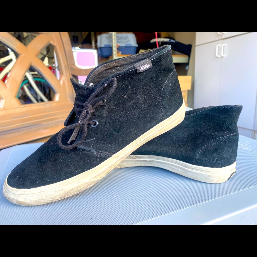 Black Vans - mid high top